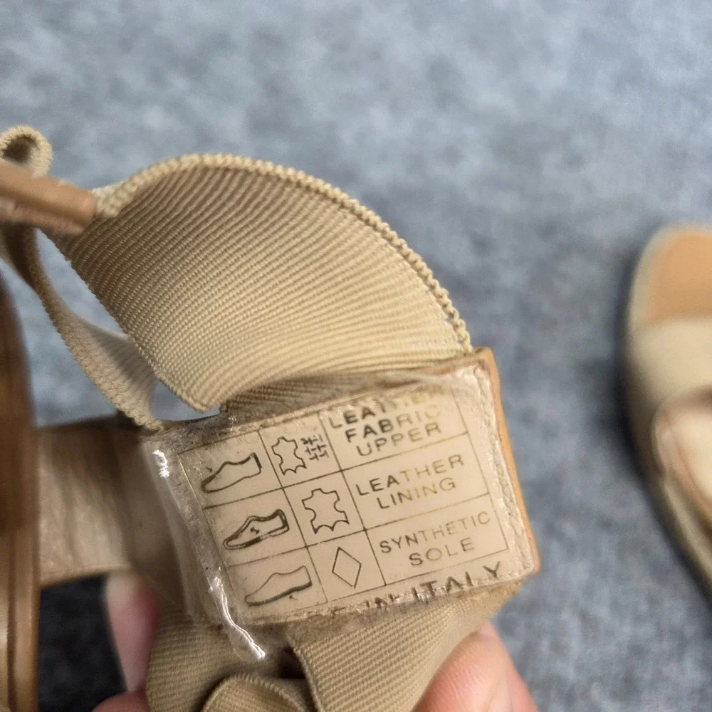 Fendi Carioca‎ Tan Patent Leather Espadrille Wedge Sandal Old Money 38.5 8.5